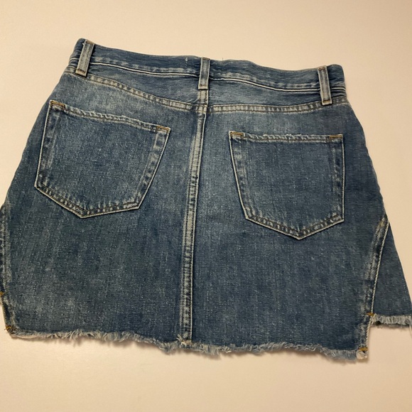 Frame Denim Mini Shirt, Washed Denim, 100% Cotton, 5-Pocket Style, Size 27 - Picture 7 of 12